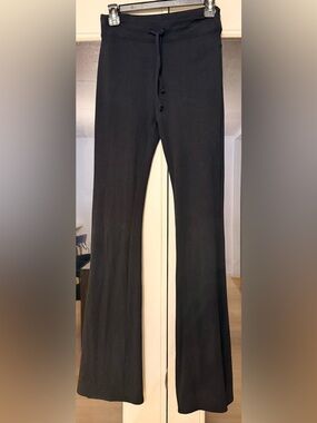ALO Black Yoga Pants
